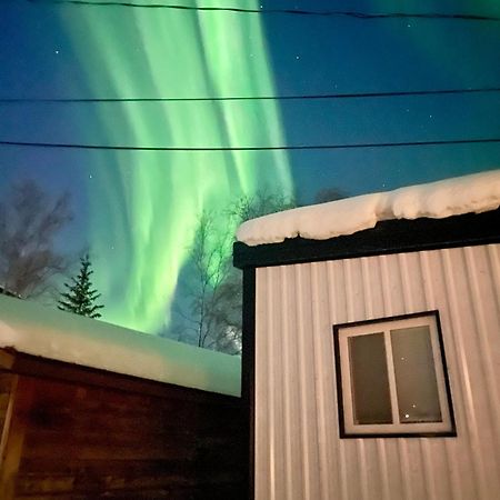Our Cabin Bed & Breakfast Yellowknife Kültér fotó